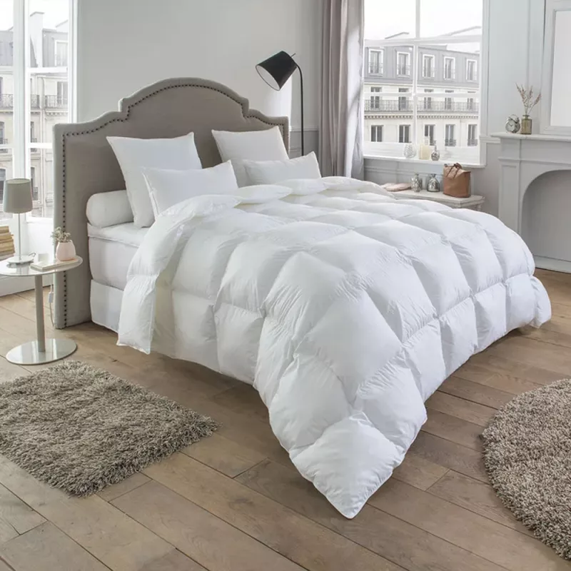 Faubourg Duvet by Drouault