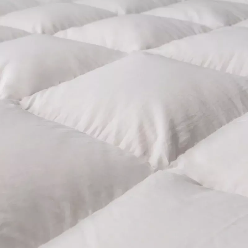 Bourdonnais Duvet by Drouault