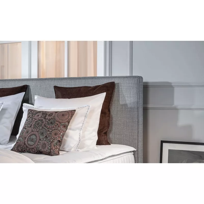 Treca Headboard Moderne